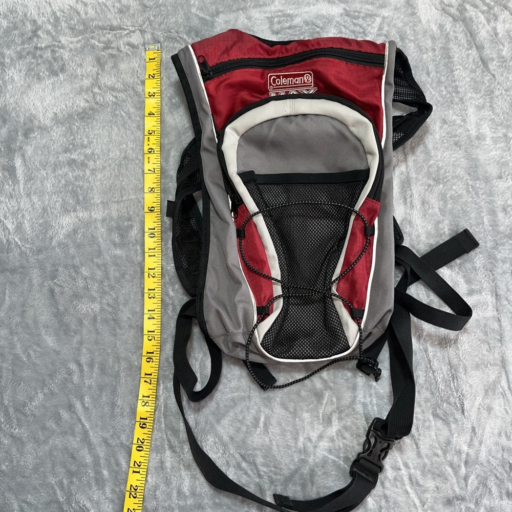 Coleman Nylon Daypack Backpack Red Small Light Adjustable Straps Hiking - Picture 7 of 9
